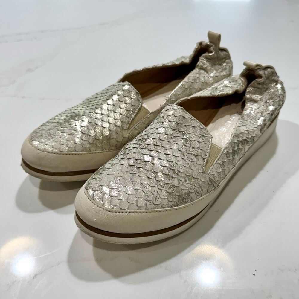 Ron White NELL platinum metallic uppers. Size 38/US 7.5
